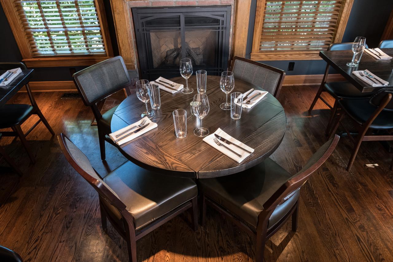 Zionsville Brick Street Inn מראה חיצוני תמונה