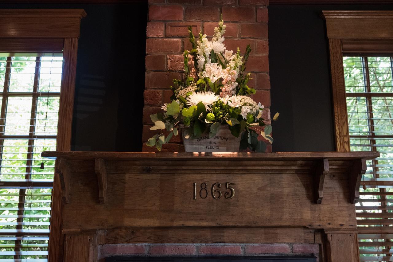 Zionsville Brick Street Inn מראה חיצוני תמונה