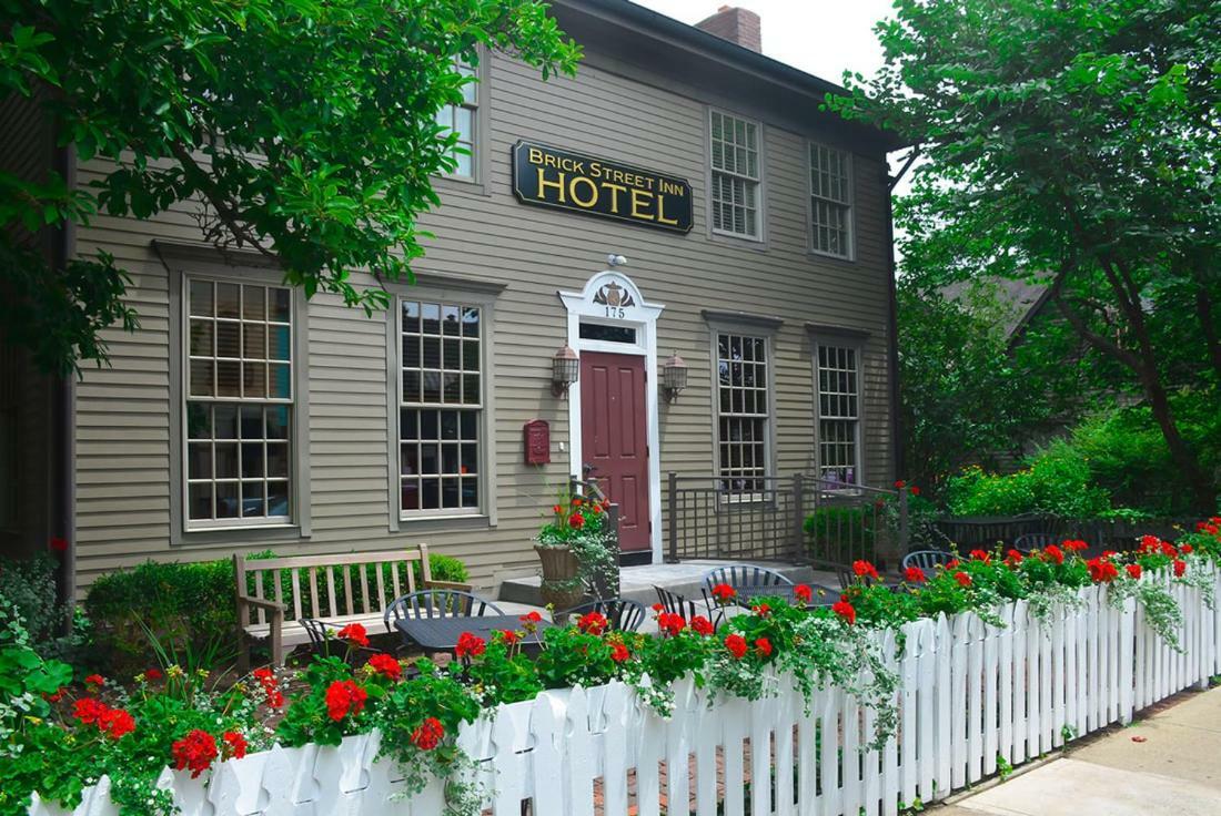 Zionsville Brick Street Inn מראה חיצוני תמונה